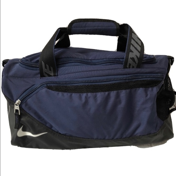 nike duffel bag rn 56323